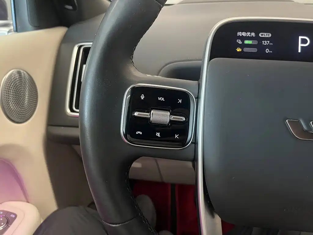 Li Auto Li L9 — миниатюра 22