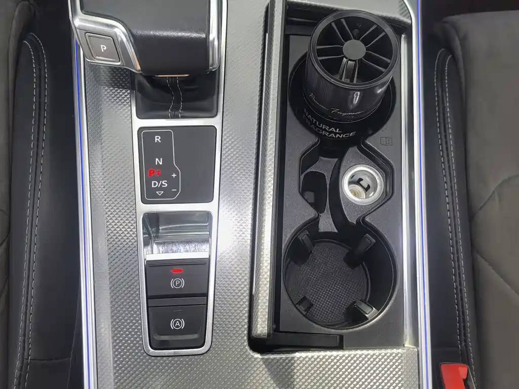 Audi A6L — миниатюра 16