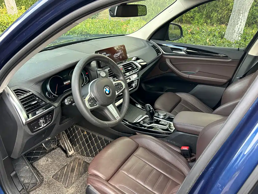 BMW X3 — миниатюра 9