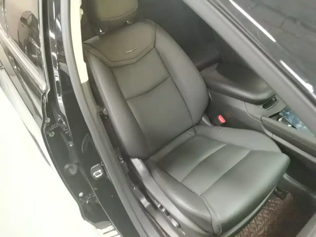 Cadillac XT5 — миниатюра 25