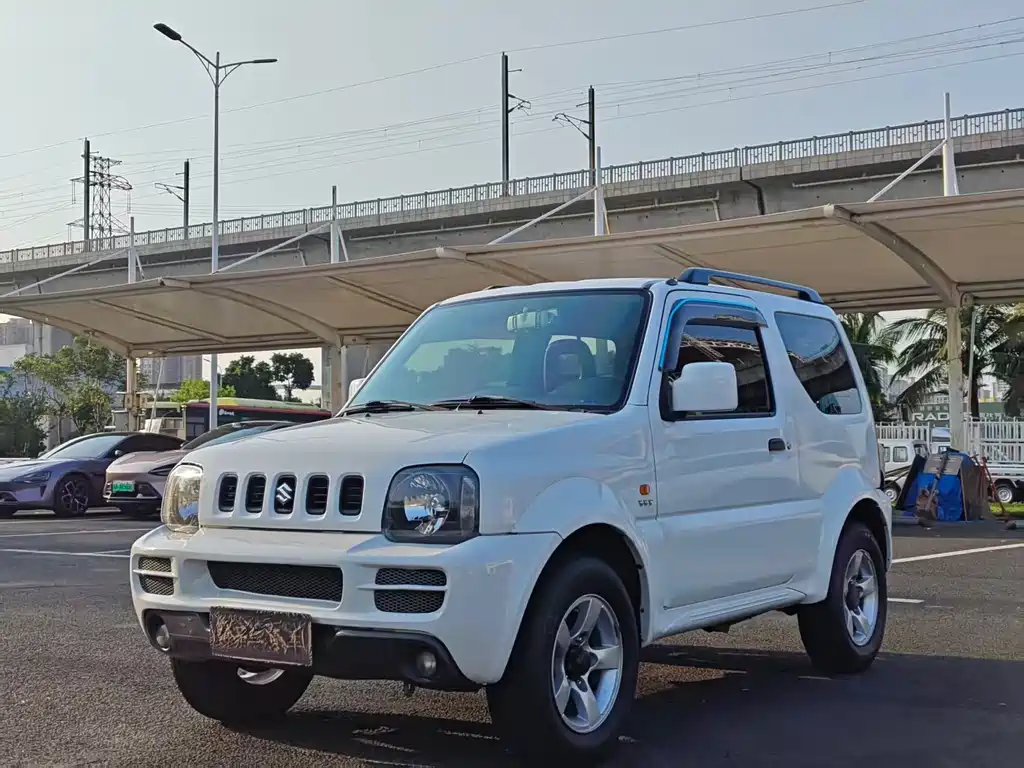 Suzuki Jimny 2012