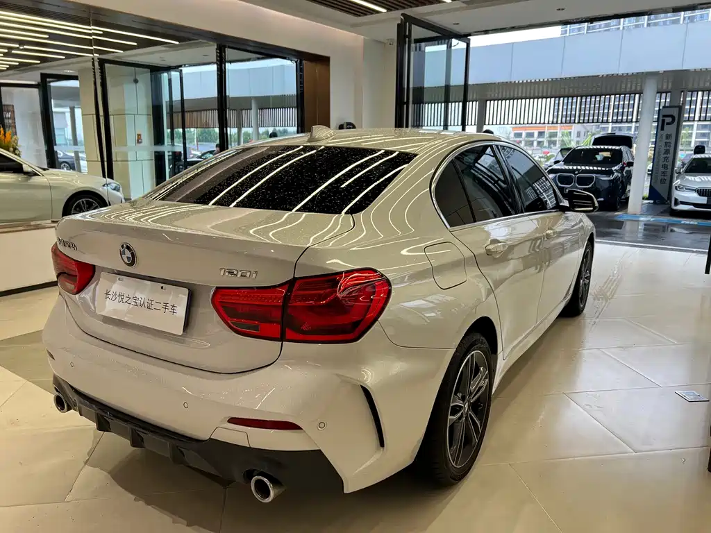 BMW 1 Series — миниатюра 6