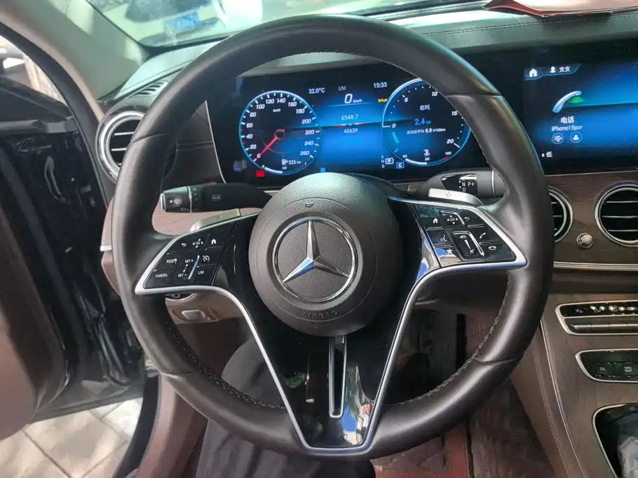 Mercedes-Benz E-Class — миниатюра 15
