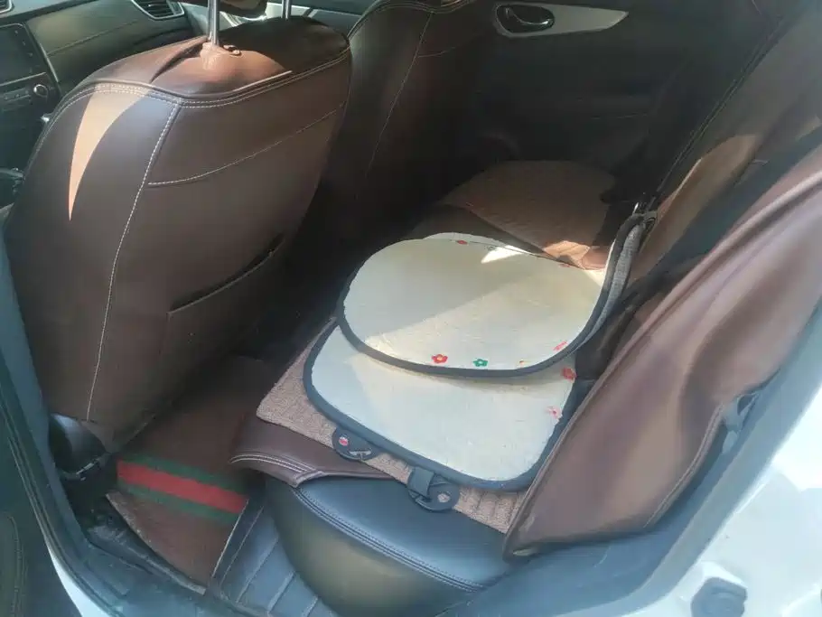 Nissan Qashqai — миниатюра 11