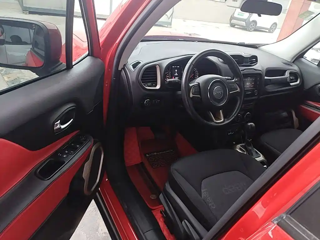 Jeep Renegade — миниатюра 16