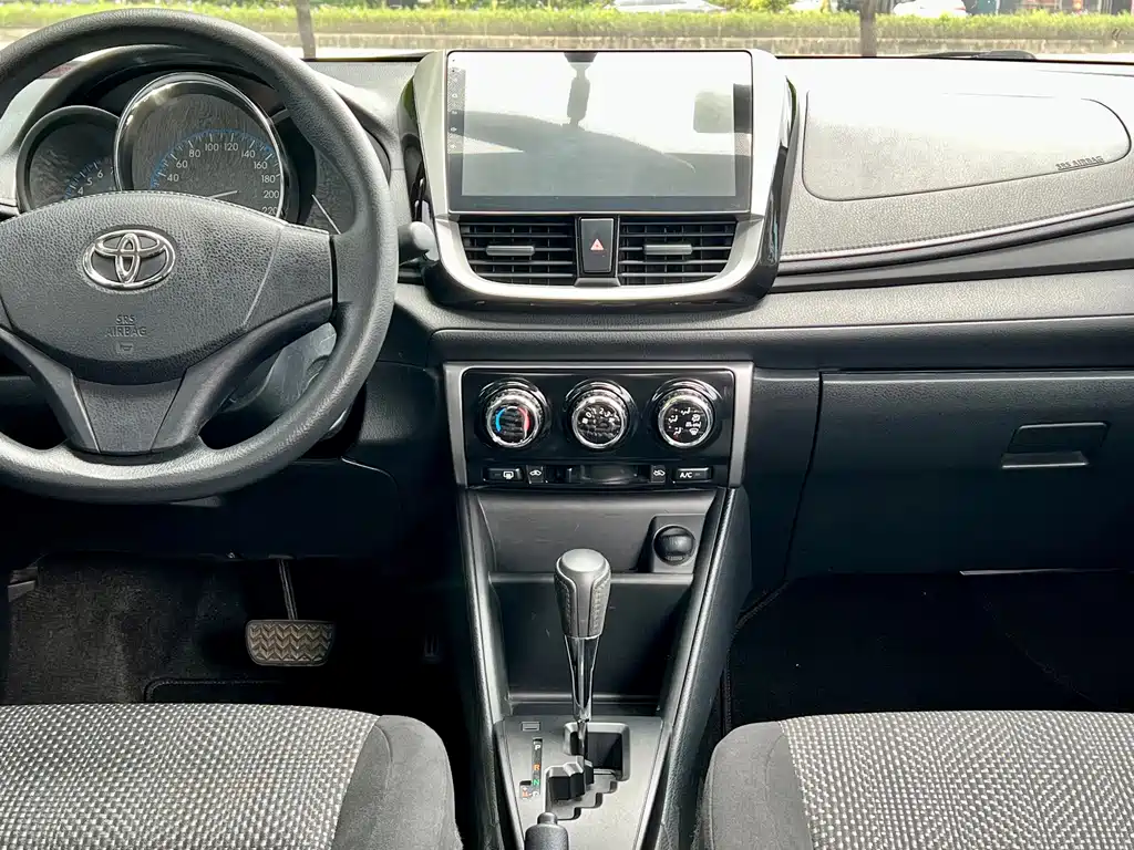 Toyota Vios — миниатюра 8
