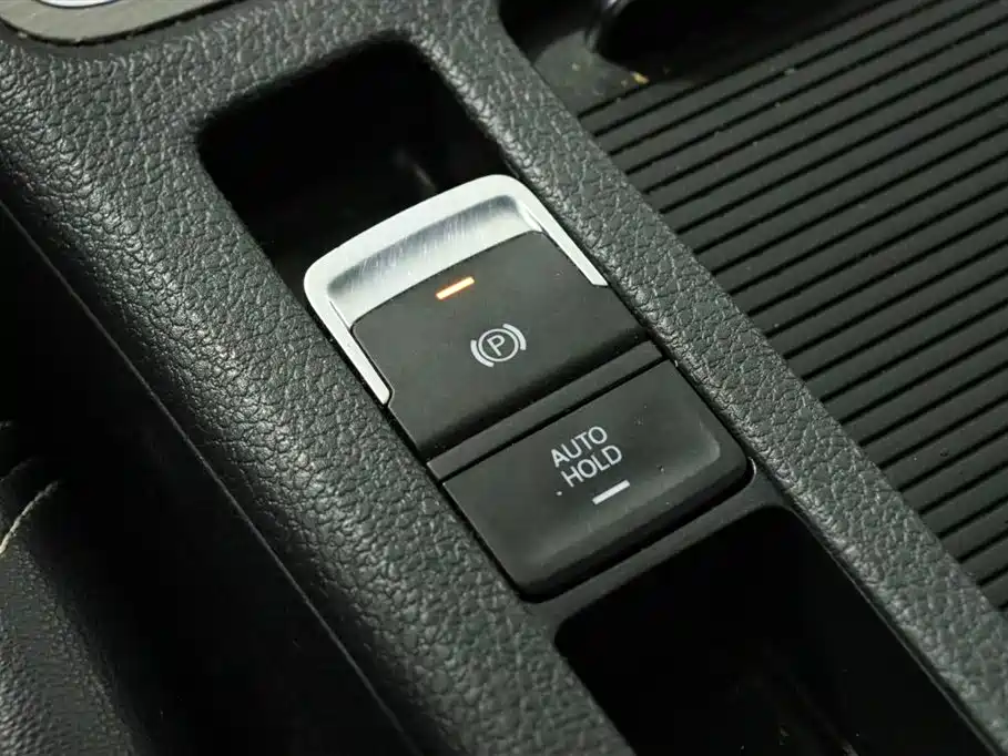 Volkswagen Golf — миниатюра 14