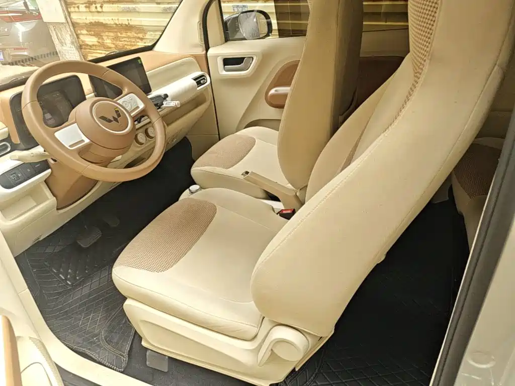 Wuling MINIEV — миниатюра 15