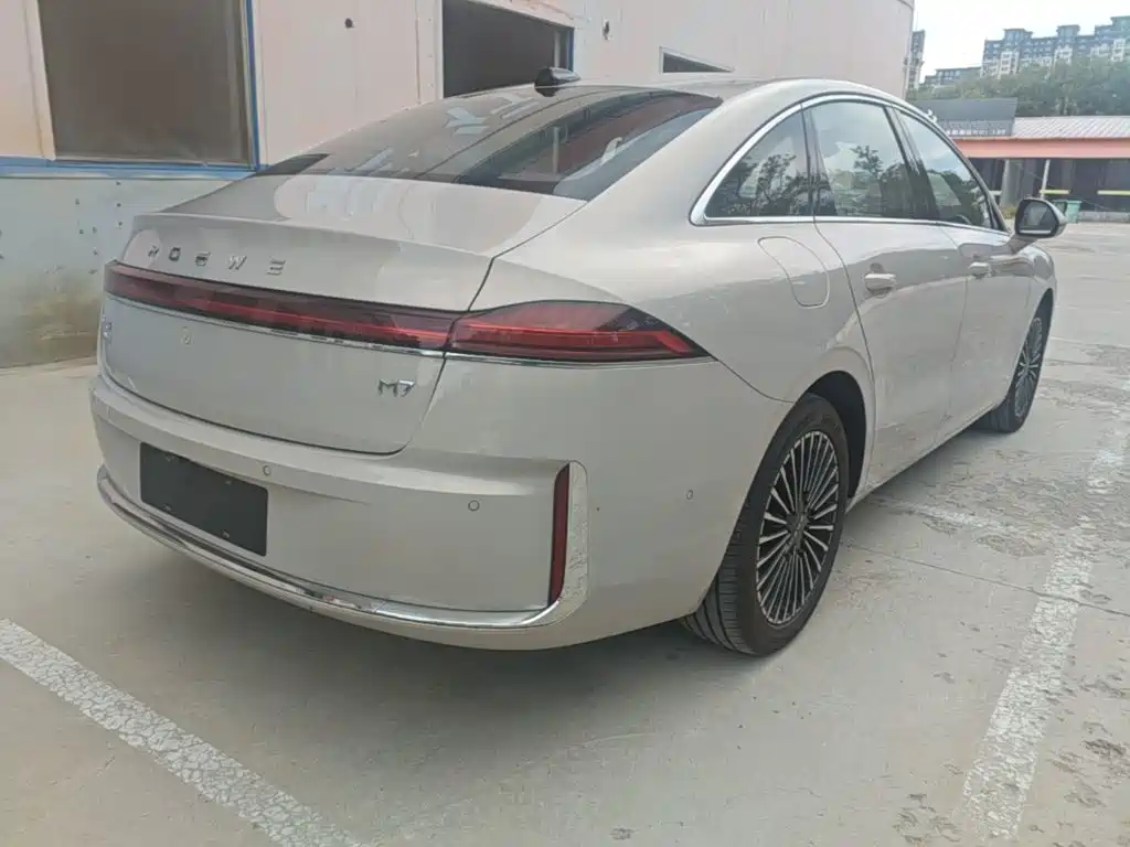 Roewe M7 DMH — миниатюра 7