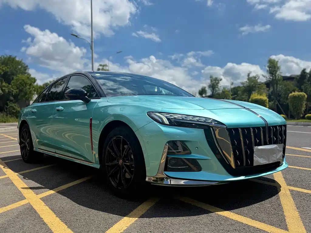 Hongqi H6 2023 2.0T