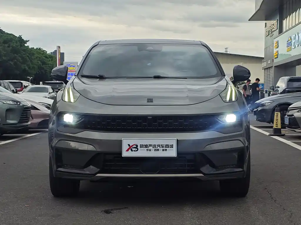 Lynk & Co 05 — миниатюра 2