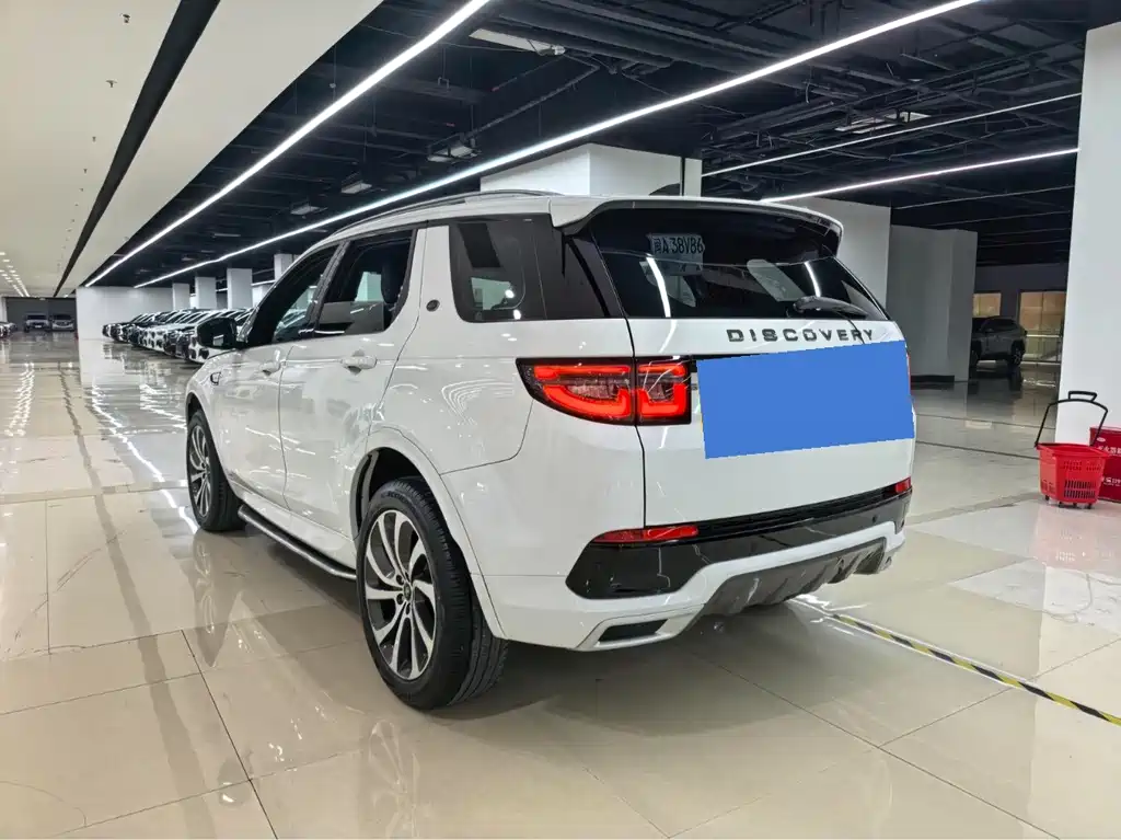 Land Rover Discovery Sport — миниатюра 4