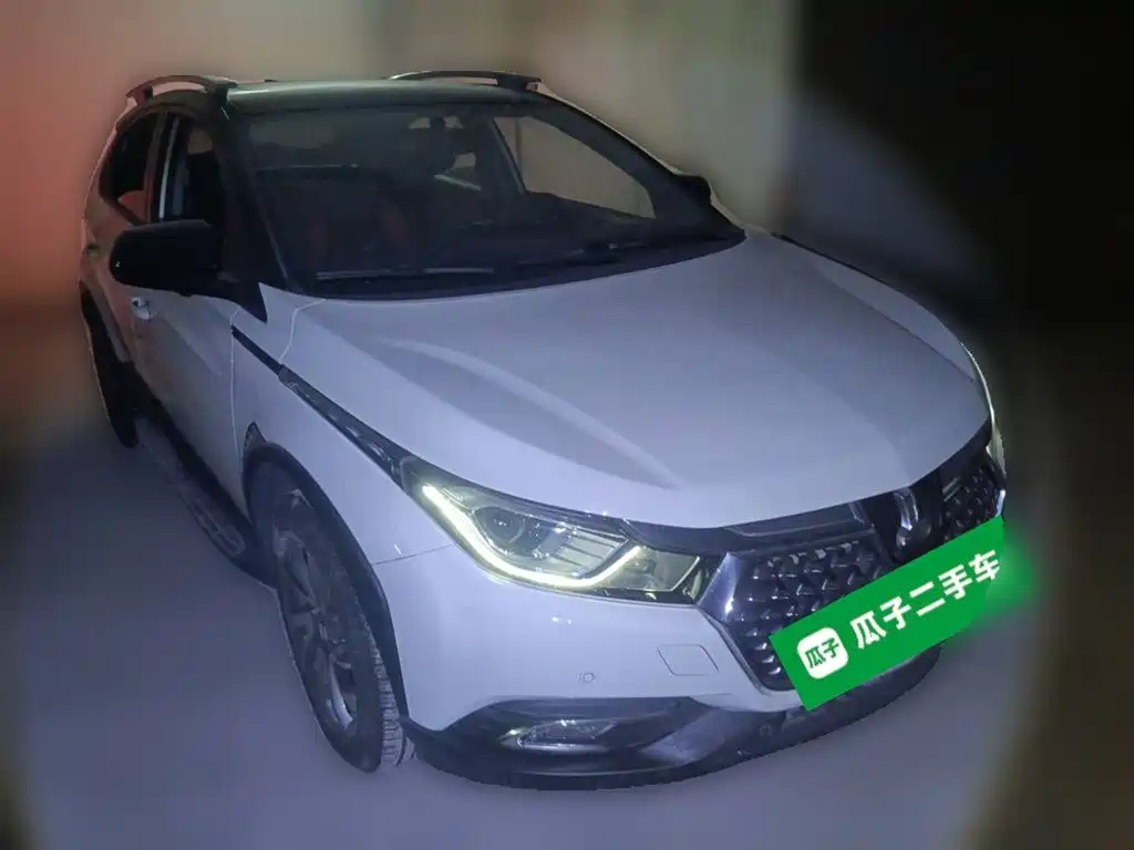 Luxgen U5 SUV — миниатюра 24