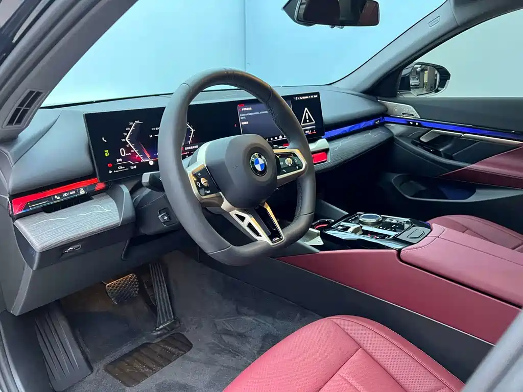 BMW 5 Series — миниатюра 3