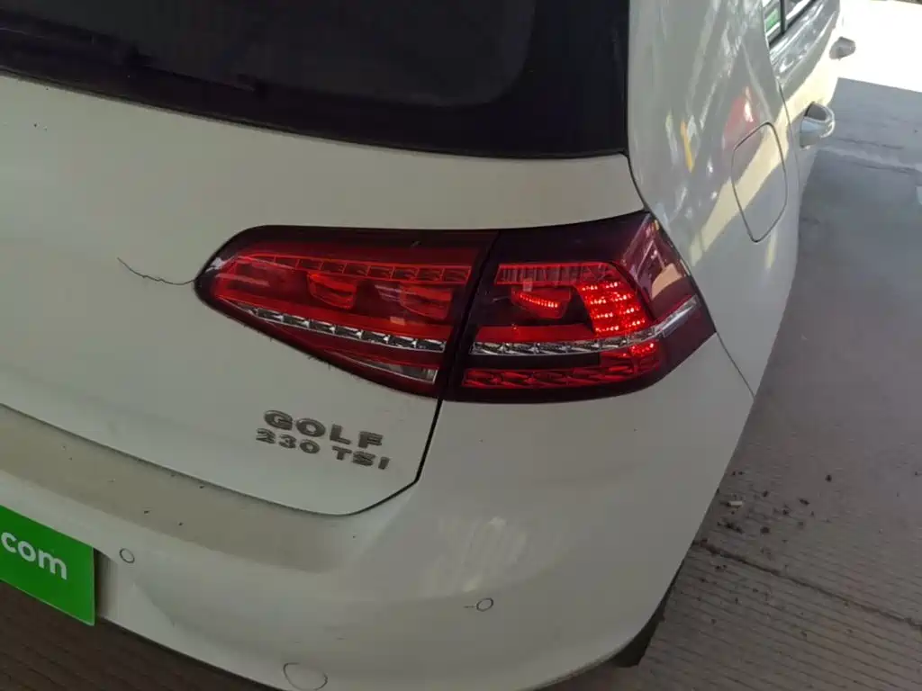 Volkswagen Golf — миниатюра 8