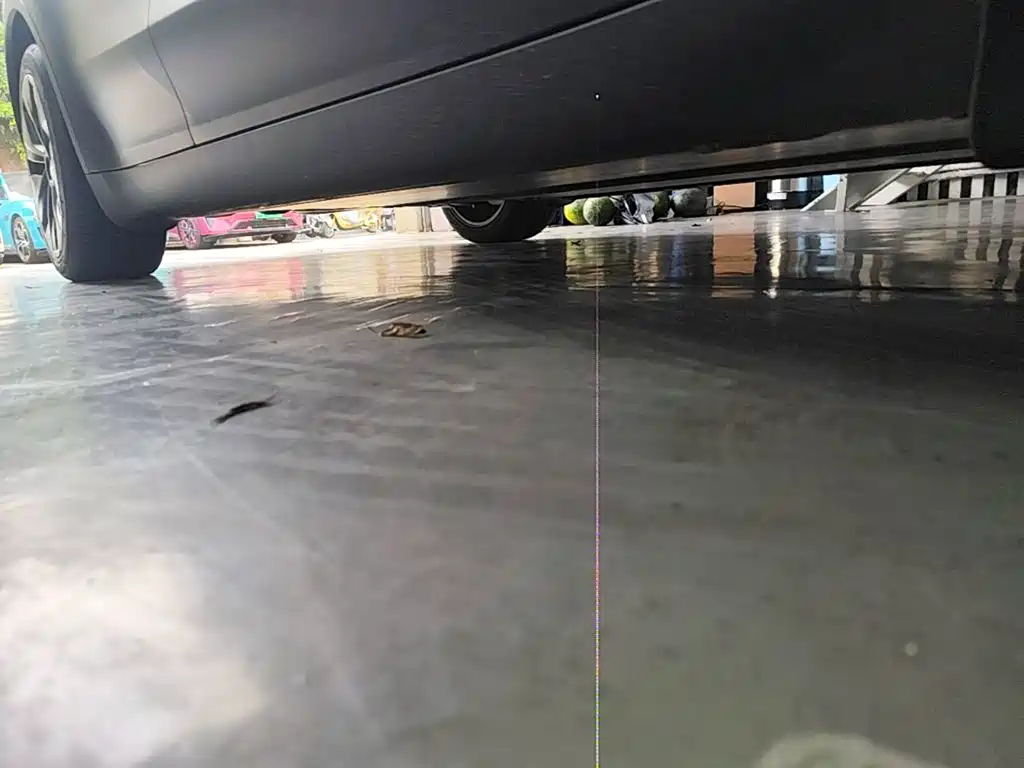 Tesla Model Y — миниатюра 21
