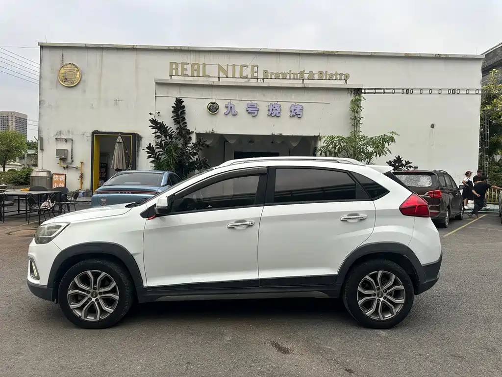 Chery Tiggo 3x — миниатюра 6