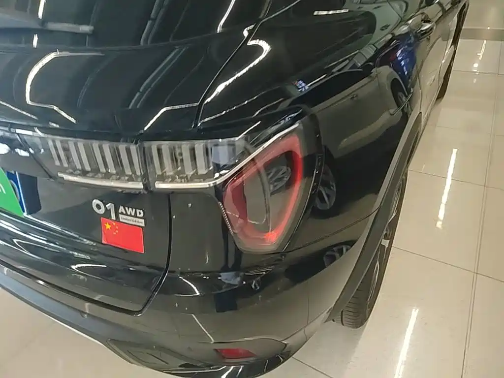 Lynk & Co 01 — миниатюра 8