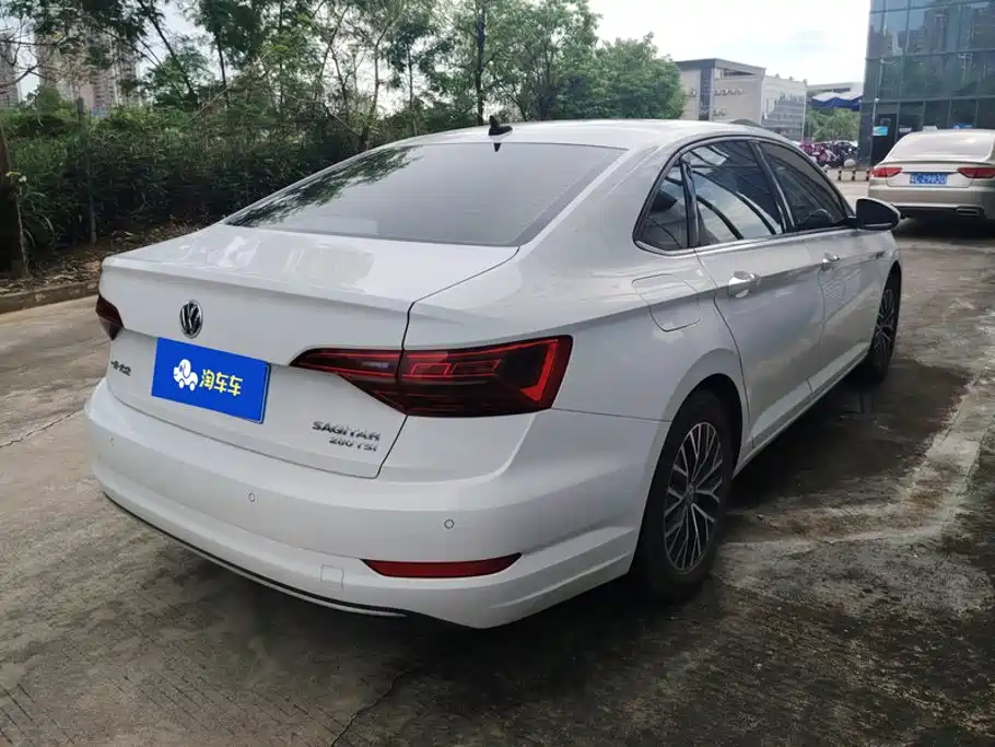 Volkswagen Sagitar — миниатюра 3