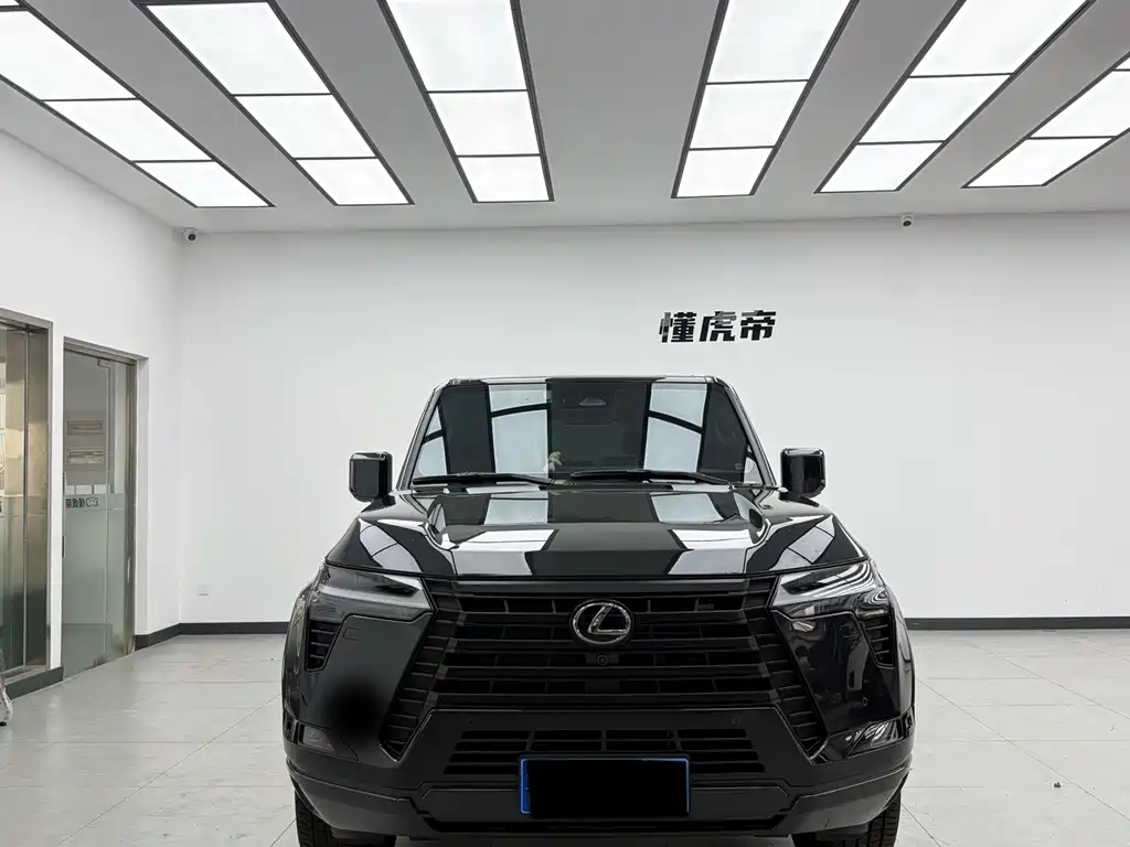 Lexus GX — миниатюра 2