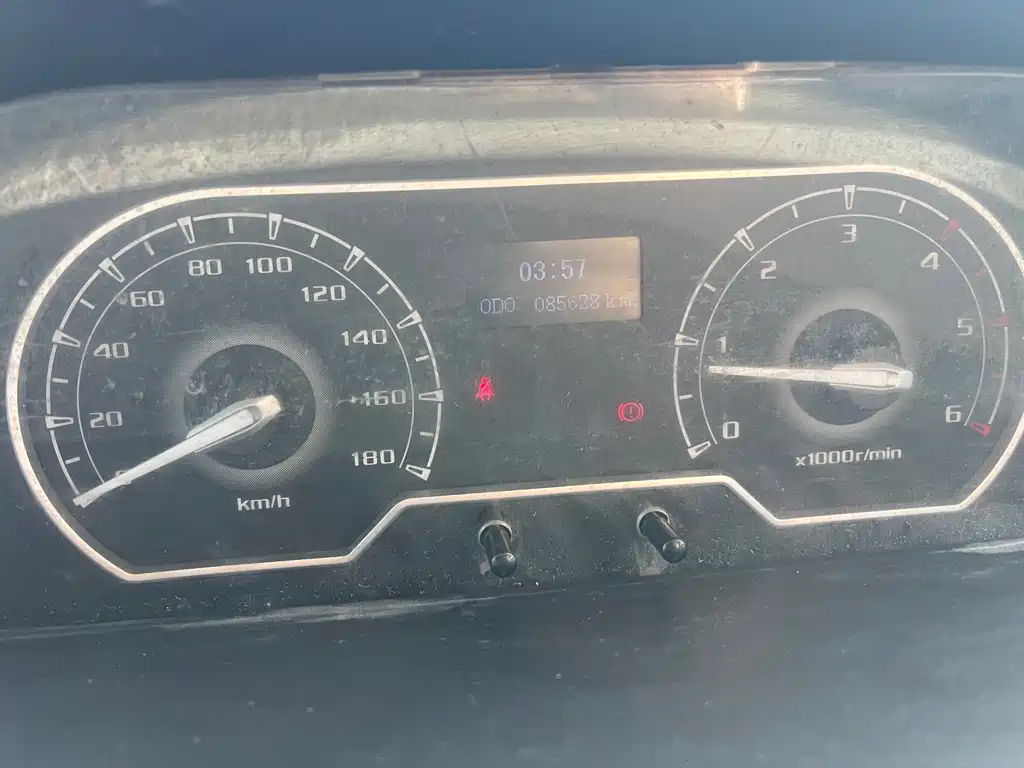 SAIC MAXUS XINTU V80