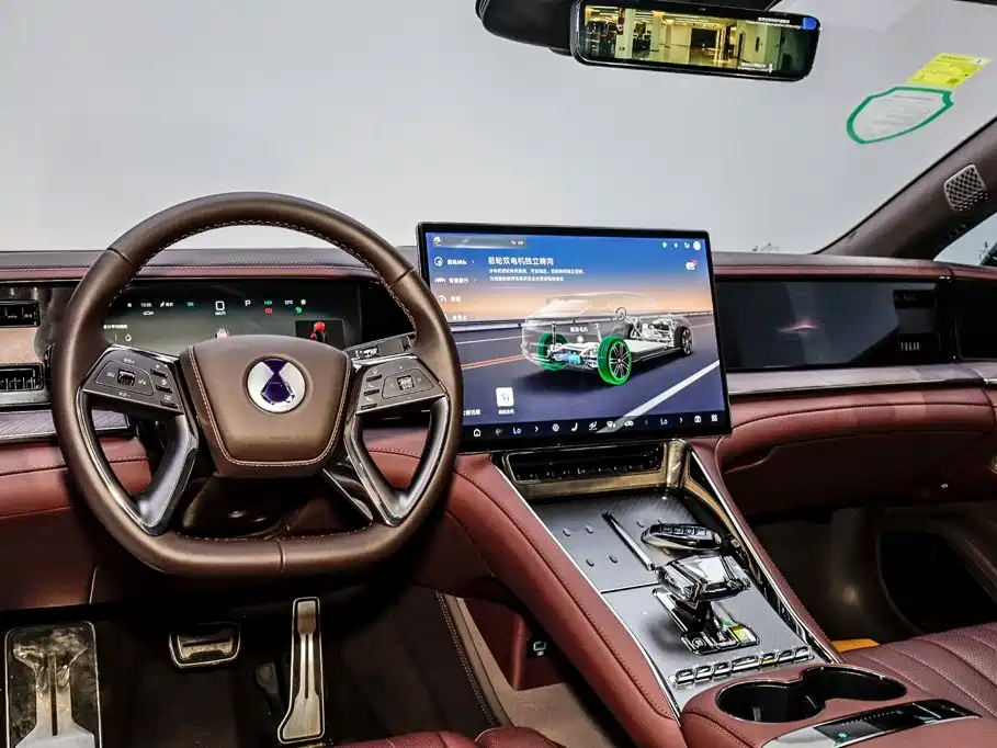 Denza Denza Z9GT — миниатюра 24