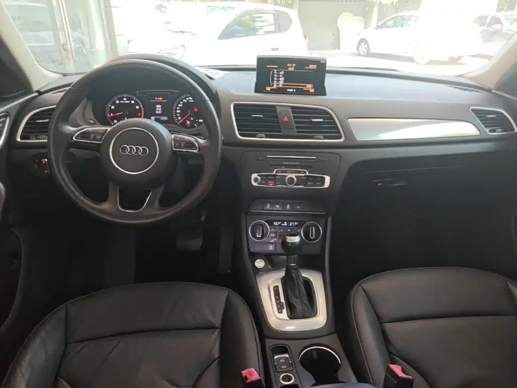 Audi Q3 — миниатюра 10