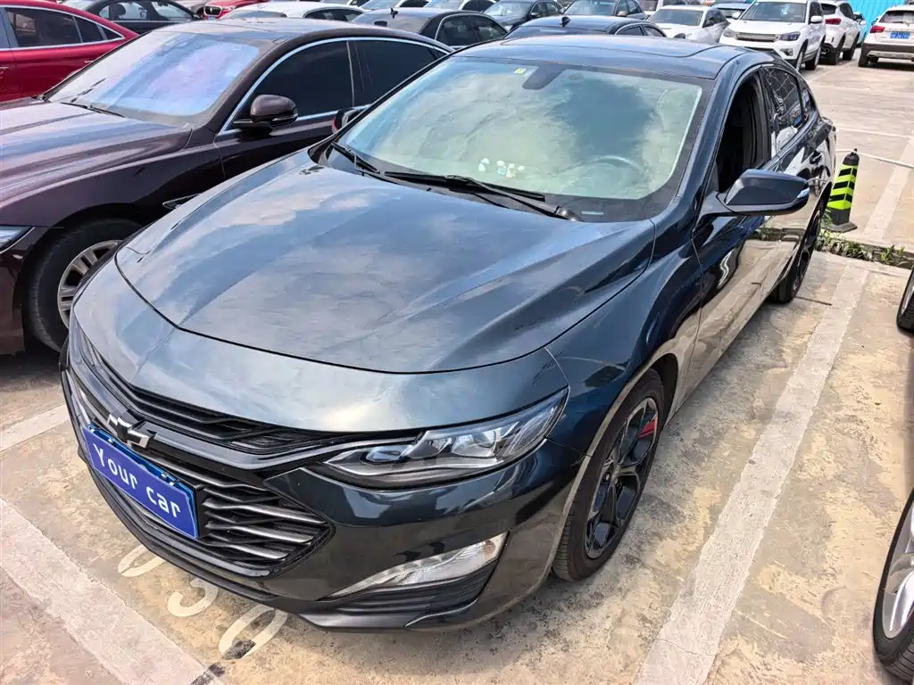 Купить Chevrolet Malibu XL