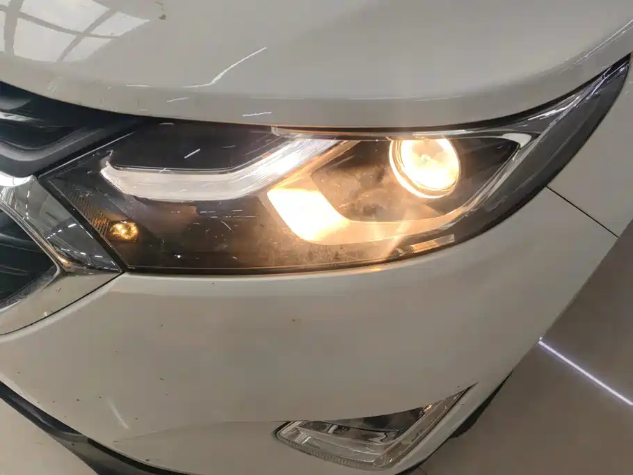 Chevrolet Equinox — миниатюра 5