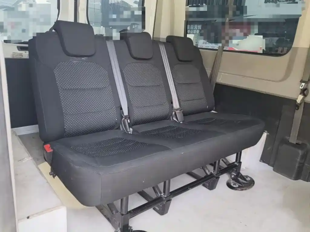Maxus V90 — миниатюра 24