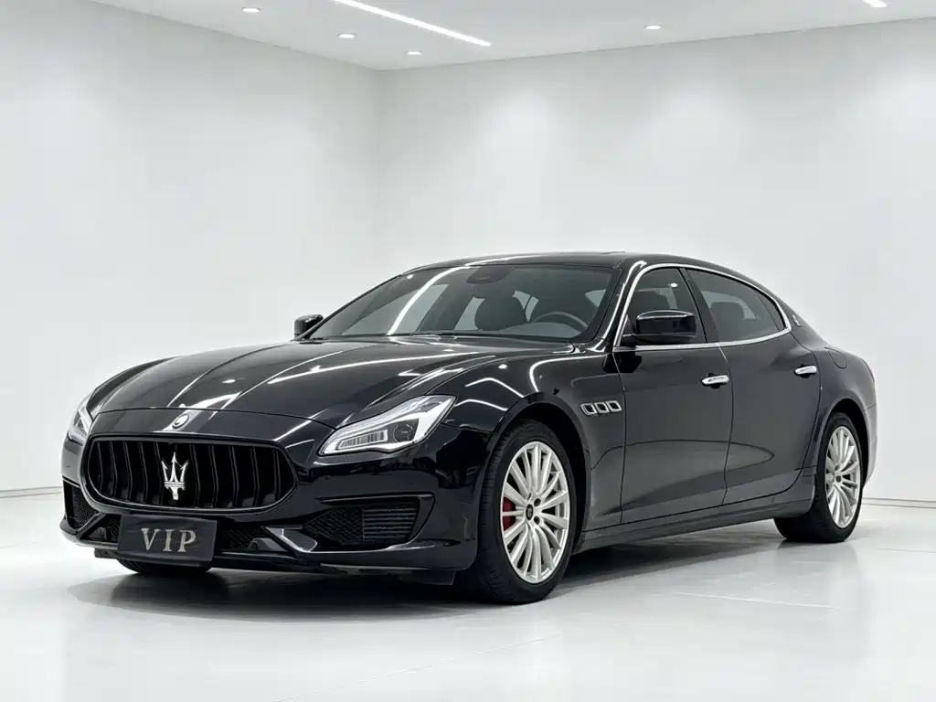 Maserati Quattroporte