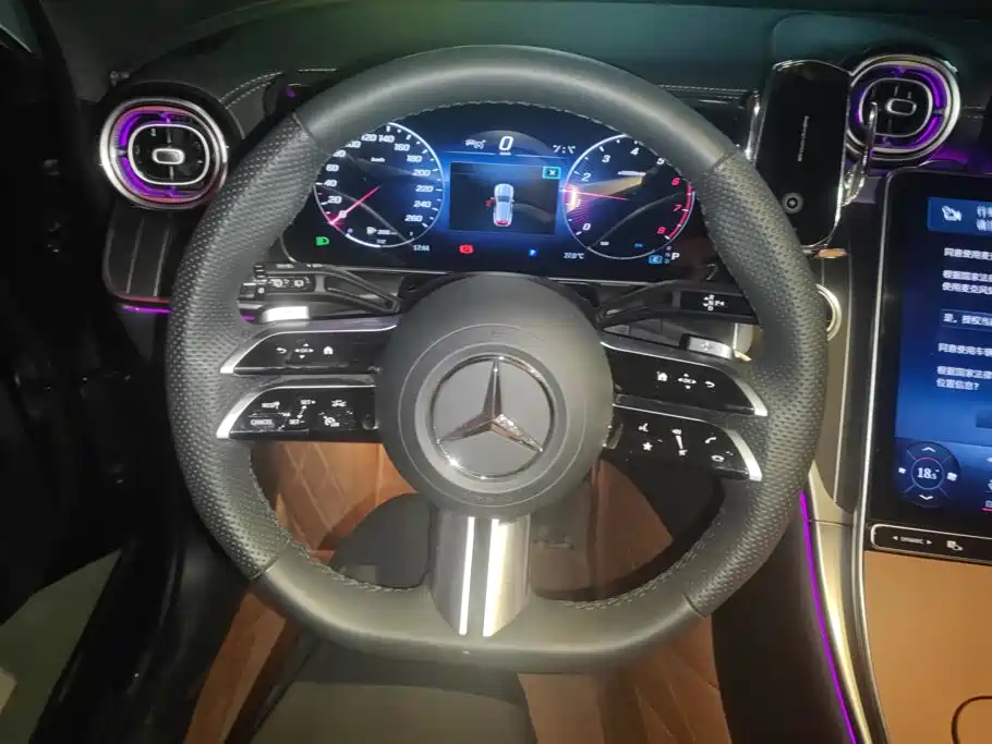 Mercedes-Benz GLC — миниатюра 15