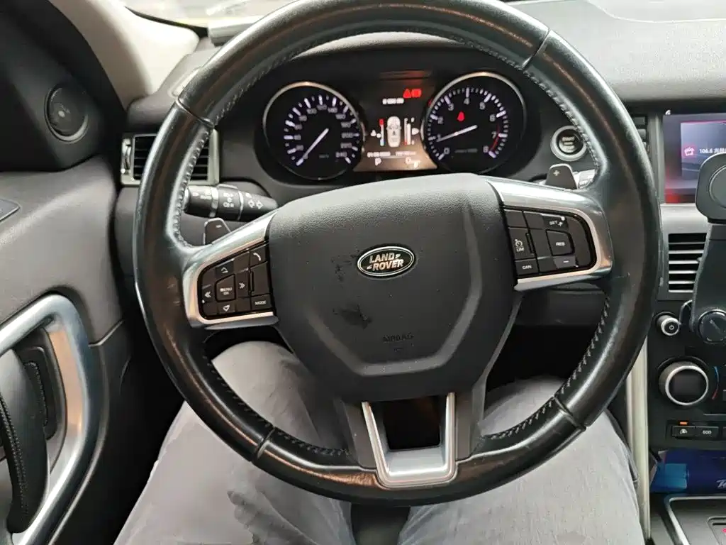 Land Rover Discovery Sport — миниатюра 11