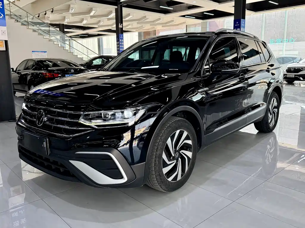 Volkswagen Tiguan L 2023