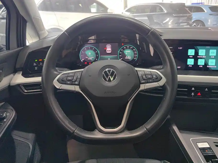 Volkswagen Golf — миниатюра 15
