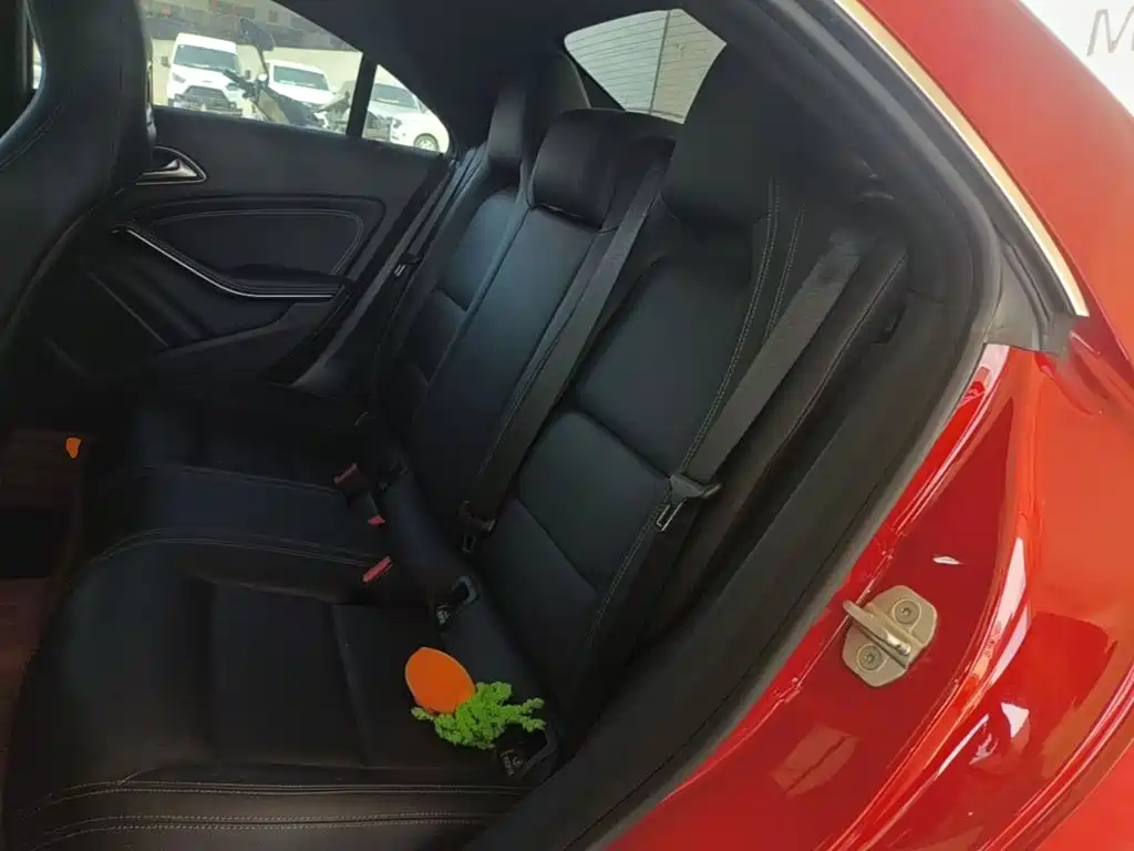 Mercedes-Benz CLA (Import) — миниатюра 17