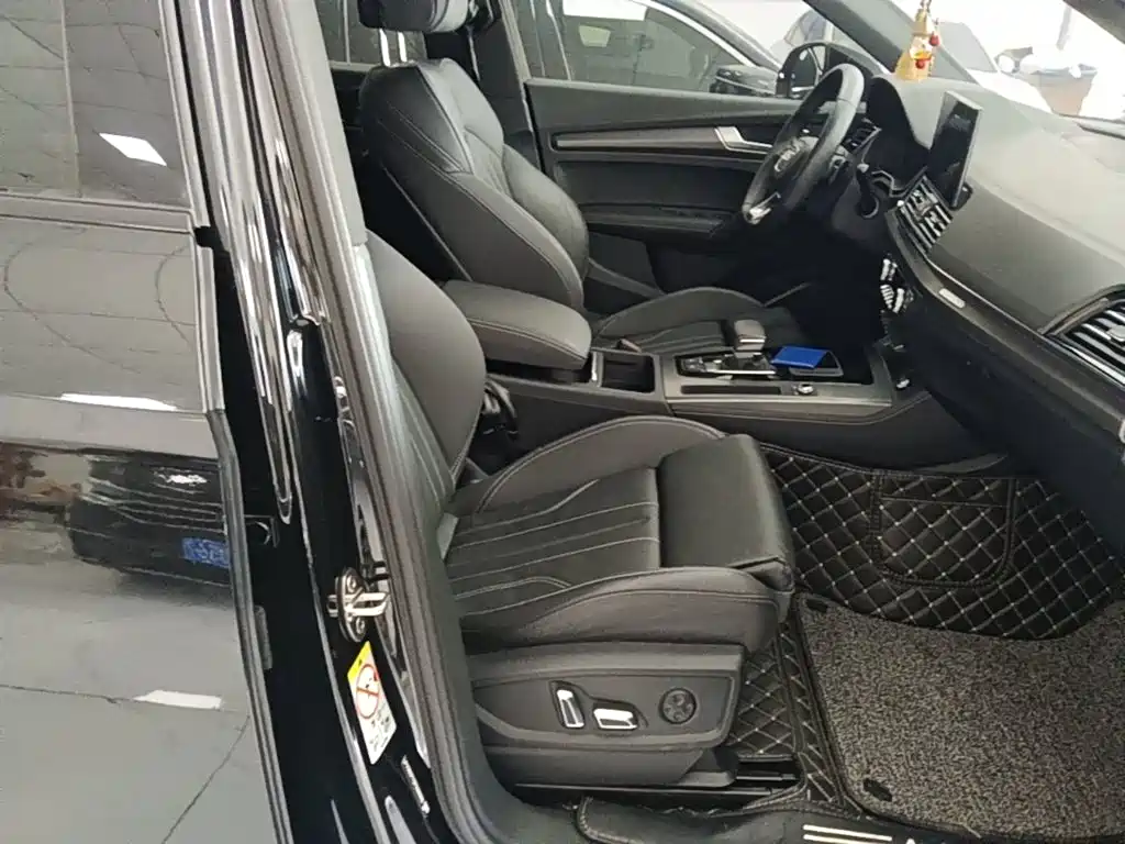 Audi Q5L — миниатюра 25