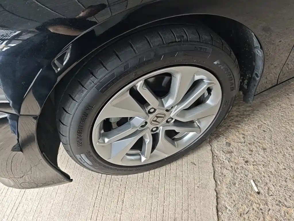 Honda Accord — миниатюра 23