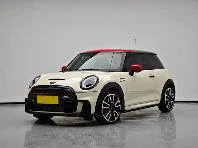 MINI JCW