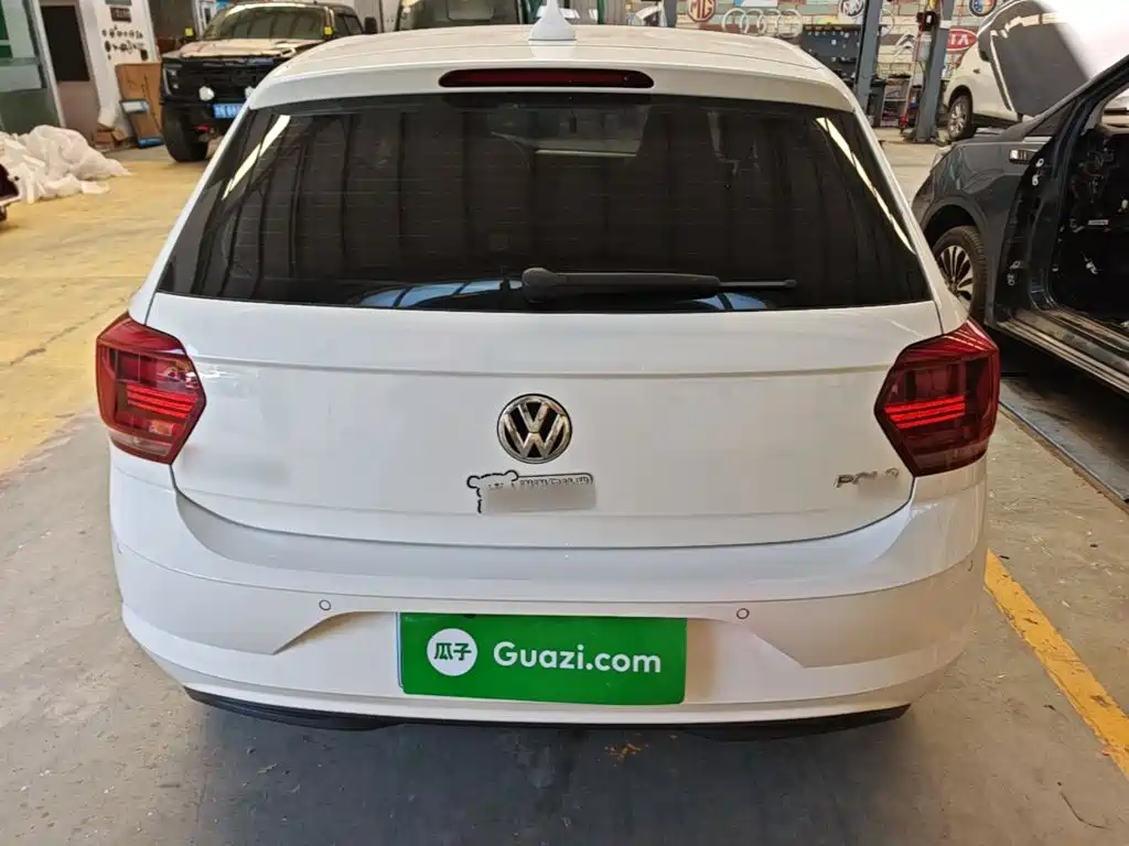 Volkswagen Polo — миниатюра 6