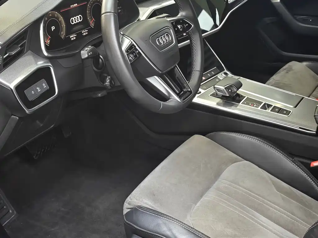 Audi A6L 2022 45 TFSI