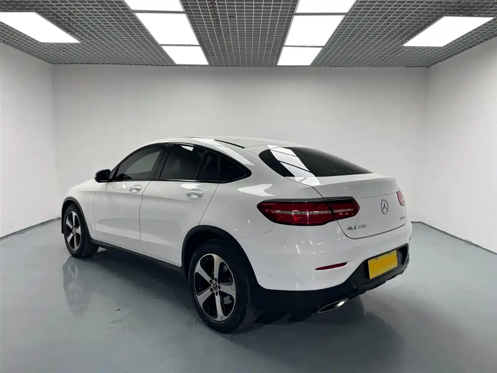 Mercedes-Benz GLC 2017 GLC 200 4MATIC SUV