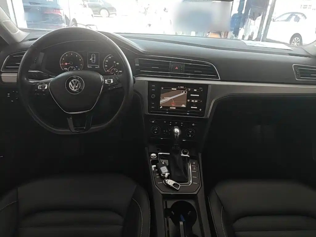 Volkswagen Lamando — миниатюра 10