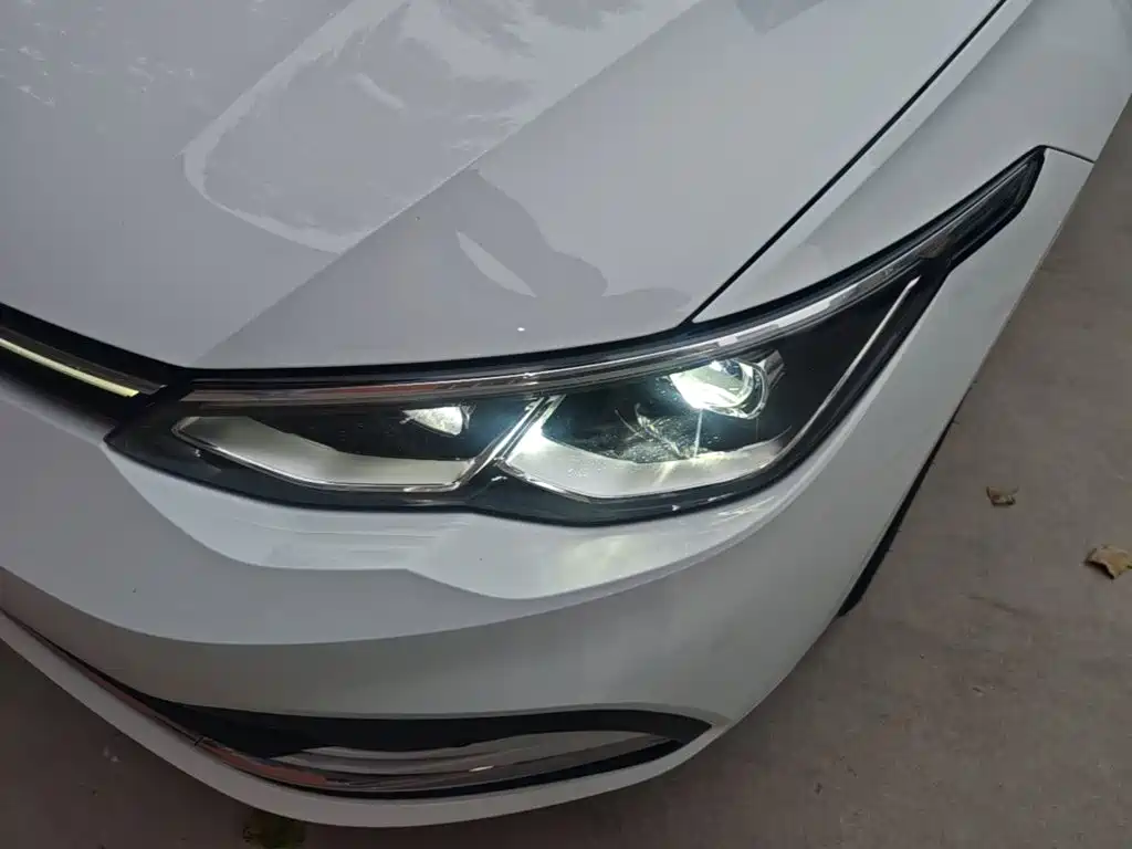 Volkswagen Golf — миниатюра 24