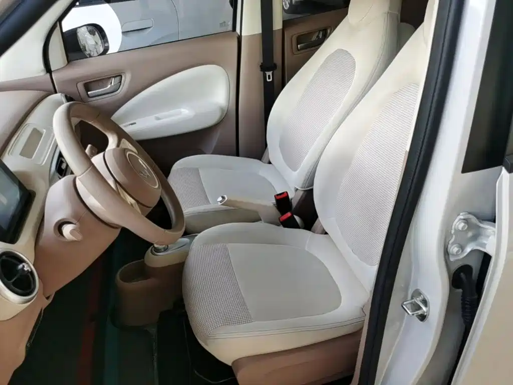 Wuling MINIEV — миниатюра 15