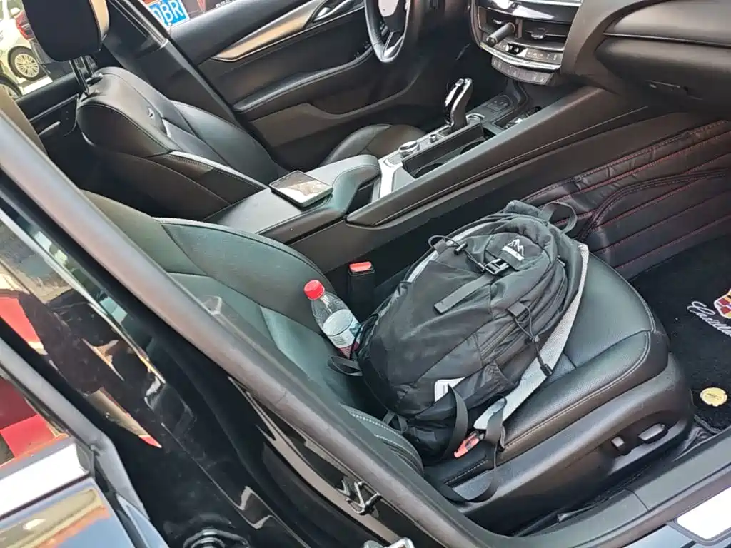 Cadillac CT5 — миниатюра 25