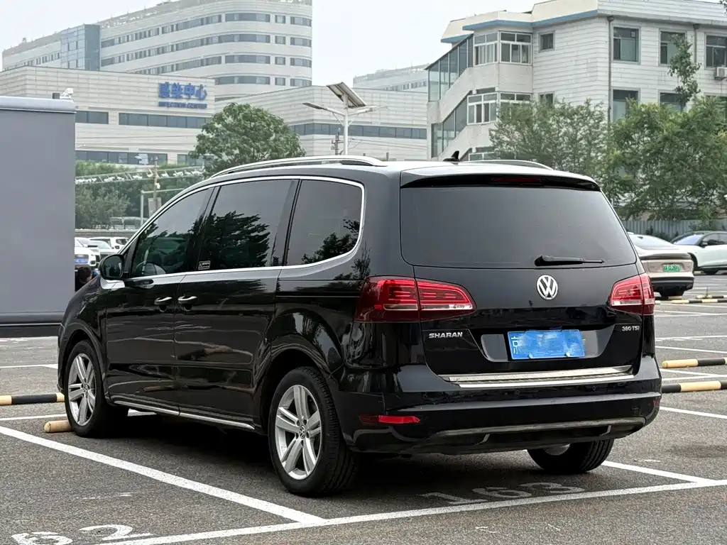 Volkswagen Sharan — миниатюра 6