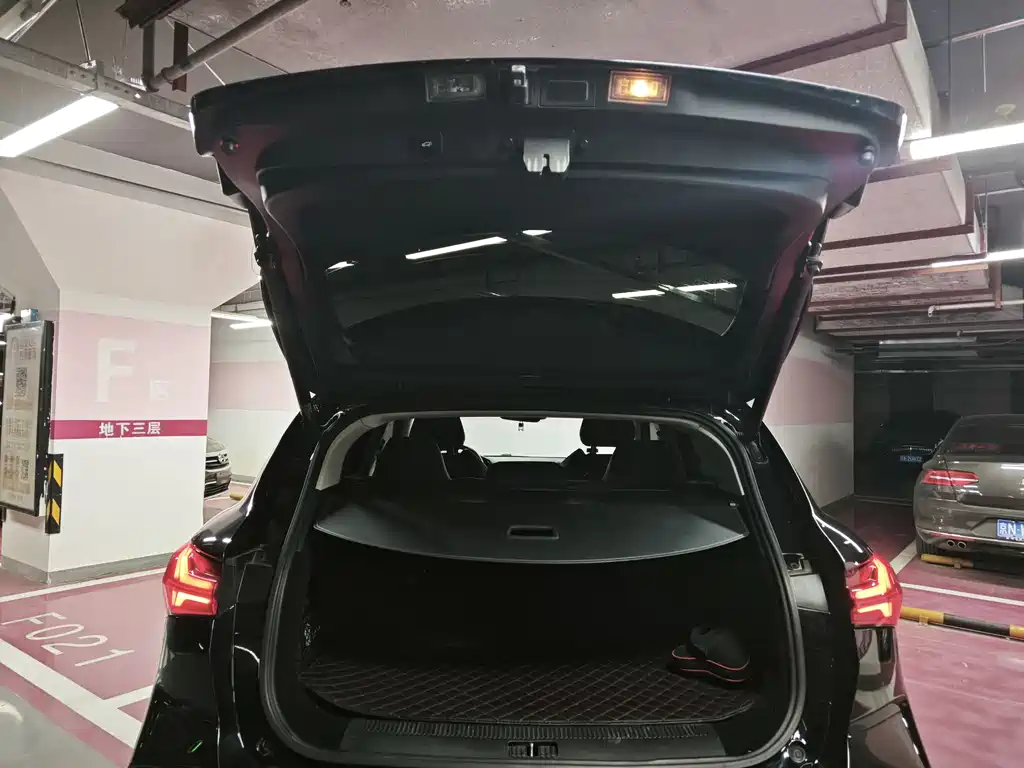Roewe Feifan MARVEL R — миниатюра 10