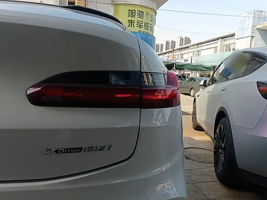 BMW X4 — миниатюра 8