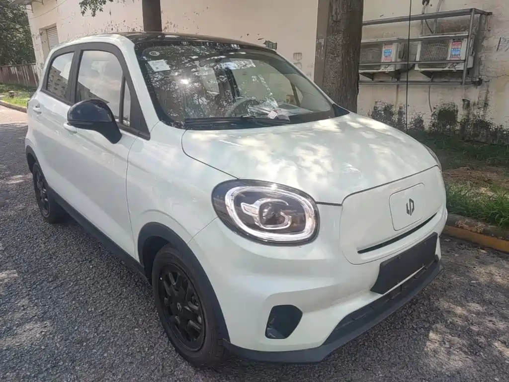 Leapmotor Leapmotor T03 — миниатюра 4